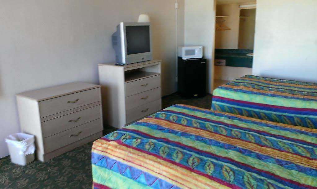 Budget Inn - Палатка Екстер'єр фото